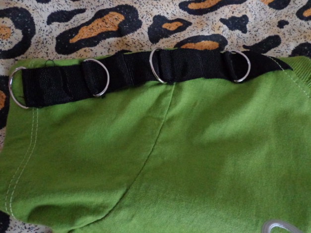 punk Bunny * bauchfrei * grün - pink - mit D-Ringen *skull * 