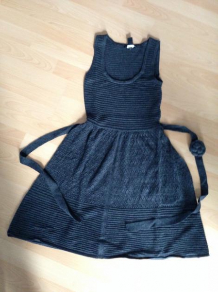 Kleid Strick in grau von Mango