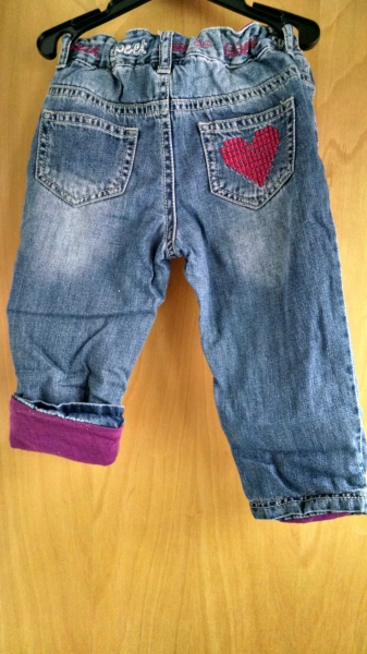 Tolle Thermojeans mit niedlichen Applikationen Gr. 86