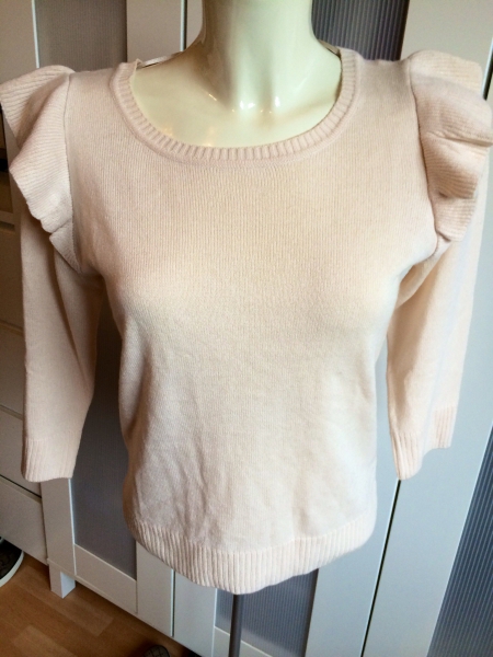 Pullover Puder beige Creme rosa mit Flatterärmel 