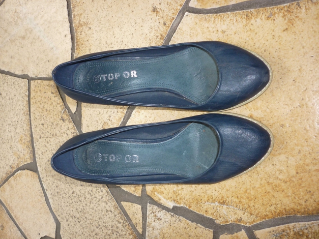 blaue Pumps