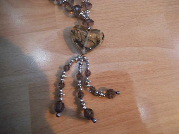 lange Kette mit Herzanhänger