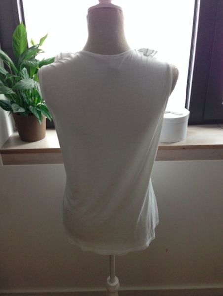 Süßes Top mit Rüschen / H&M 