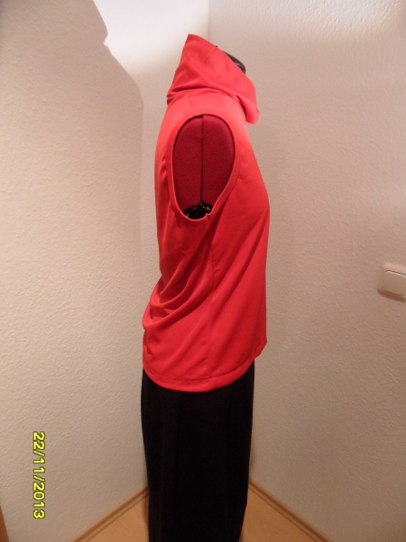 Rollkragen Tanktop in leuchtenden rot, Größe 46/48 von exclusive fashion, Sommertop