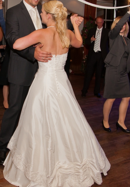 Wunderschönes Brautkleid Größe 36