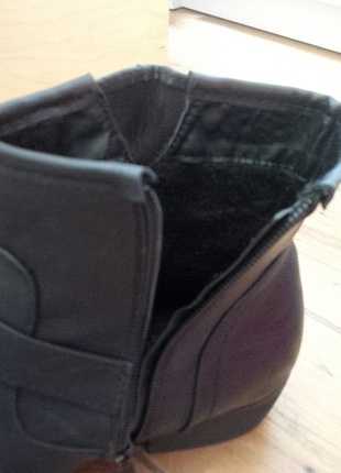 Nieten Boots in schwarz