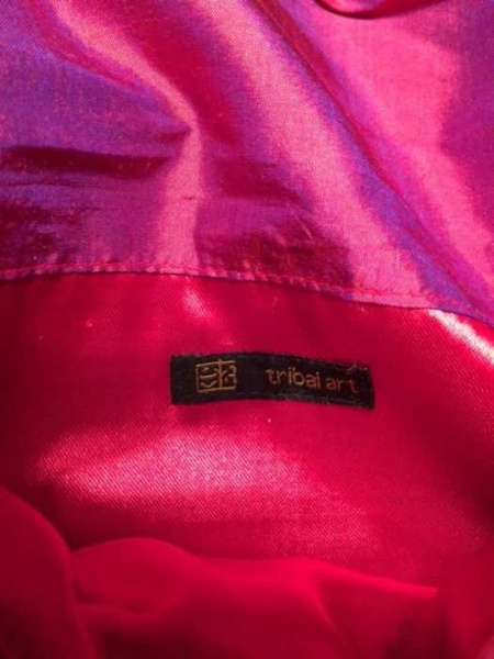 Rote Seiden- Schmucktasche / tribal art 