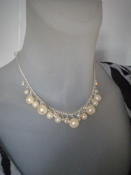 SET weiße Perlen Schmuck Kette und Ohrringe Perlen