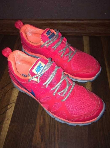 NIKE FREE FLEX Hot Punch 