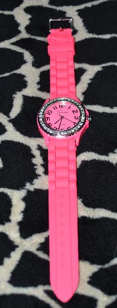 Neue Uhr mit Strasssteine knalliges Pink