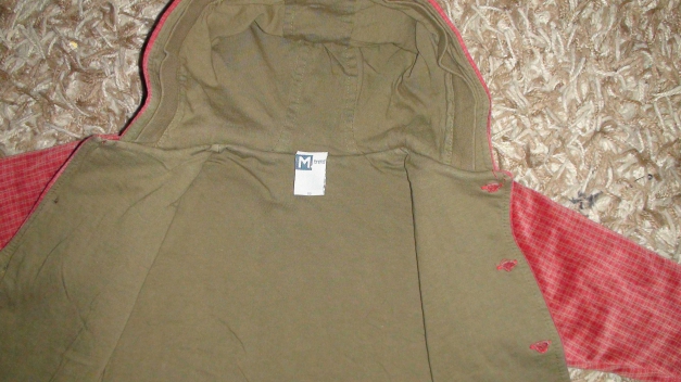 Wattierte Pulli / Jacke mit Kapuze Gr.80