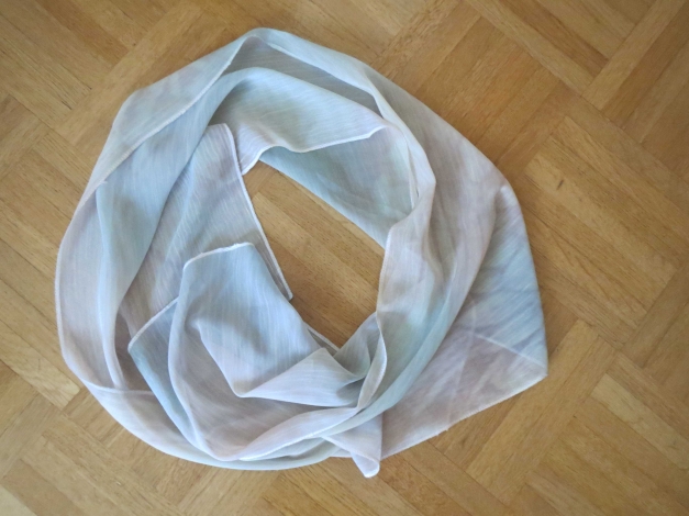 Schal,sehr schön, transparent