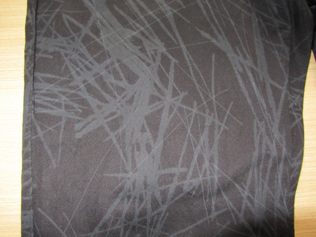 Hose in schwarz mit Muster