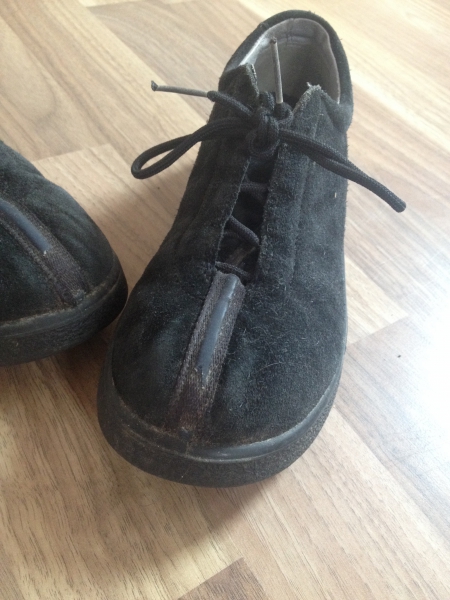 schwarze Kinderschuhe (32)