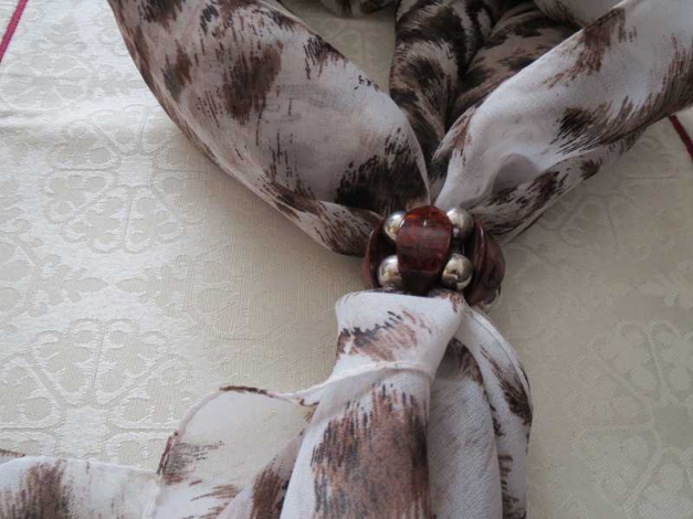 Schalbrosche, sehr praktisch, braun, neu