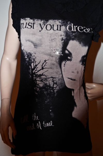 Longtop / Gothic / Quote / Mystery