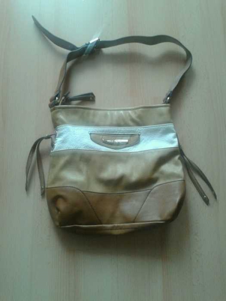 Handtasche