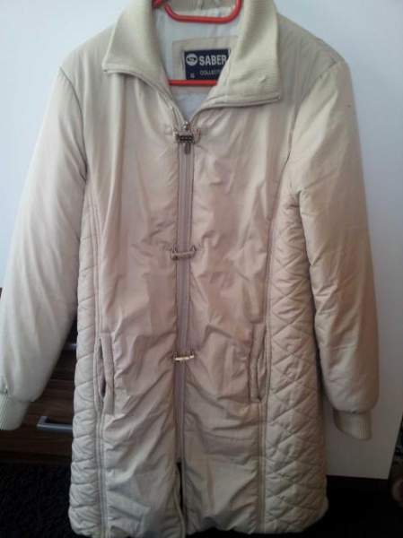 Beige Winterkjacke 