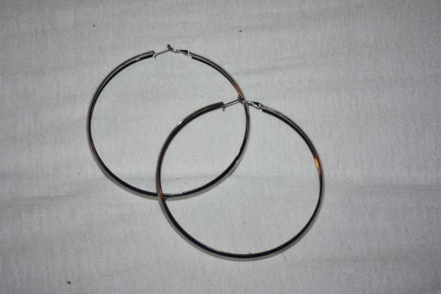 Riesen Creolen, ca. 9,5 cm im Durchmesser