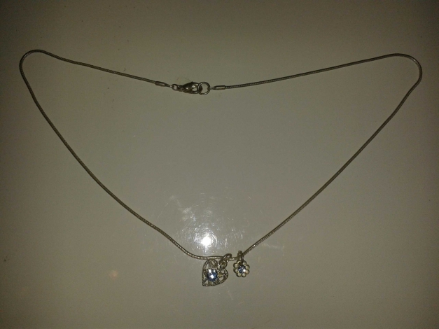 Elegante Kette mit Herzanhänger