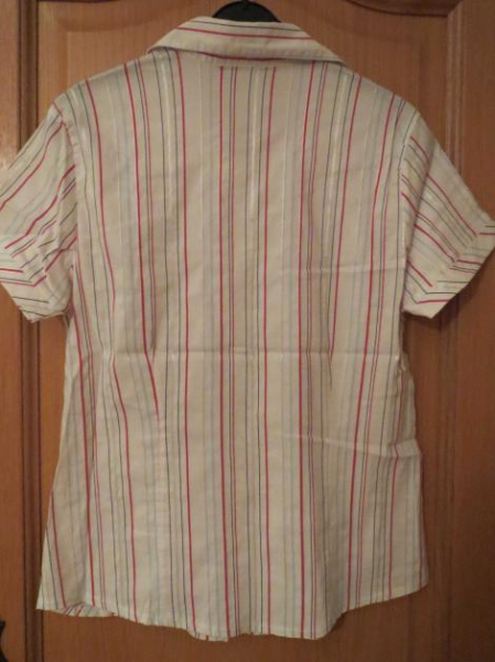Bluse/ gestreift/ Kurzarm
