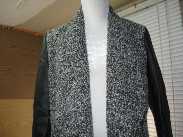 *** Tolle Stylische Jacke im Materialmix ***