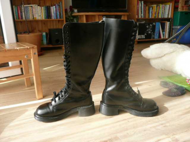 Doc Martens 20-Loch mit Absatz