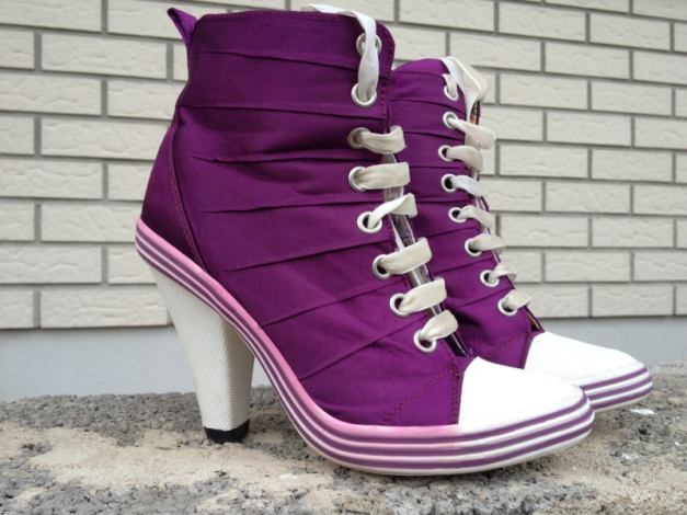 High Heels in Chucks Optik / Graceland