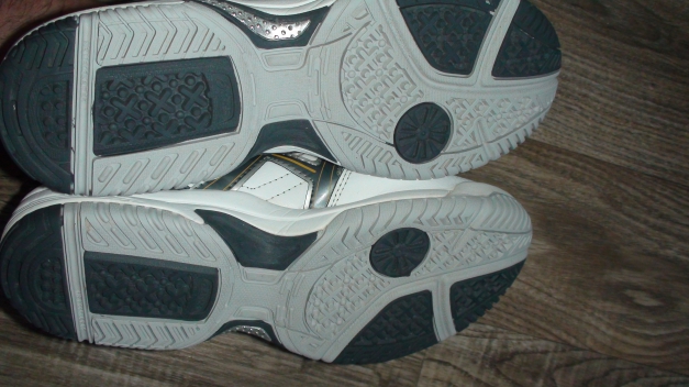 Sport- /Lauf-/Jogging-/ Schuhe Asics Gel-Dedicate Gr.40 neuwertig