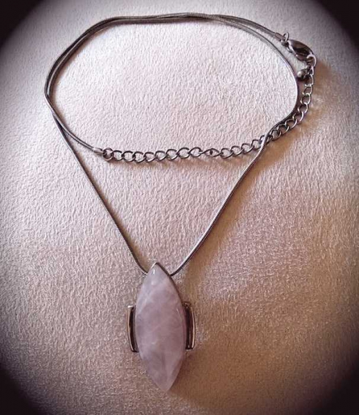 Kette mit Rosenquartz