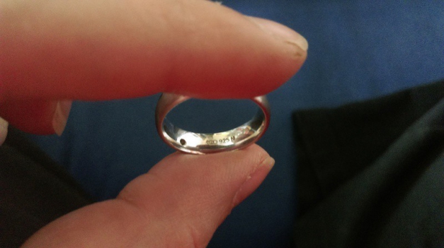 Freundschafts/Verlobungsring mit Steinchen