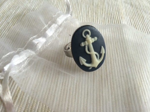 Ring blau Anker maritim retro Pin Up Sailor
