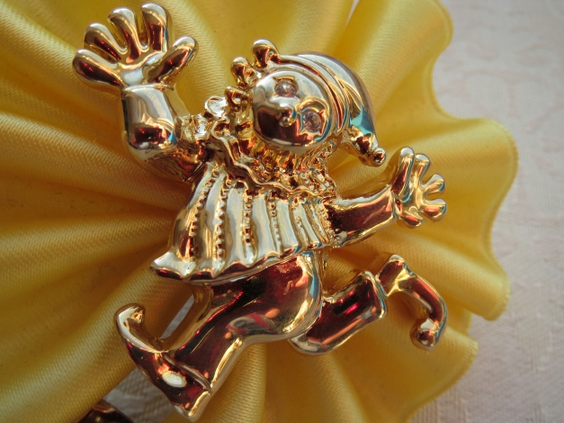 Brosche, klein, Modeschmuck, gold, Strasssteinen