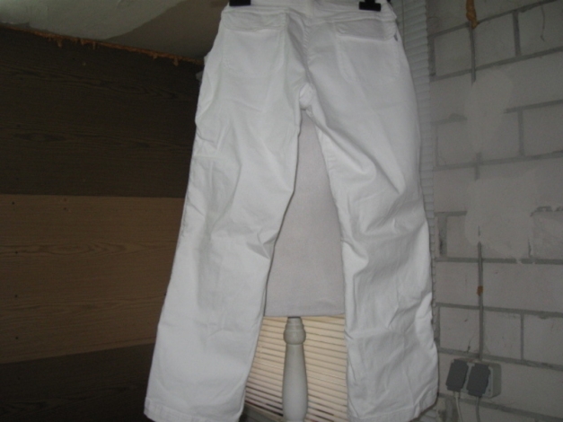 *** 7/8 Jeans mit Löcher *** 