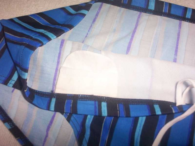 Gestreifte Badehose Gr.7