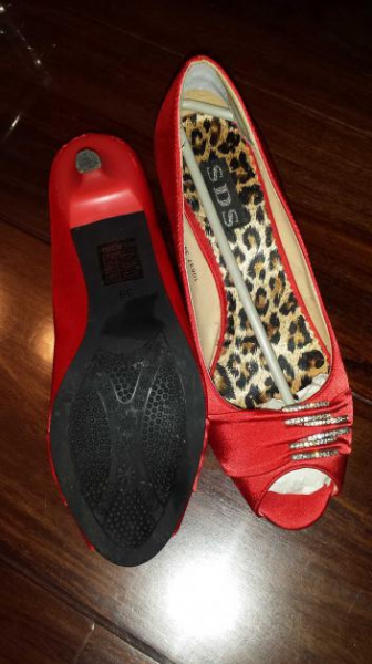 rote Pumps Schuhe mit Strass Größe 39 Absatz 6cm innen mit Leopardenmuster