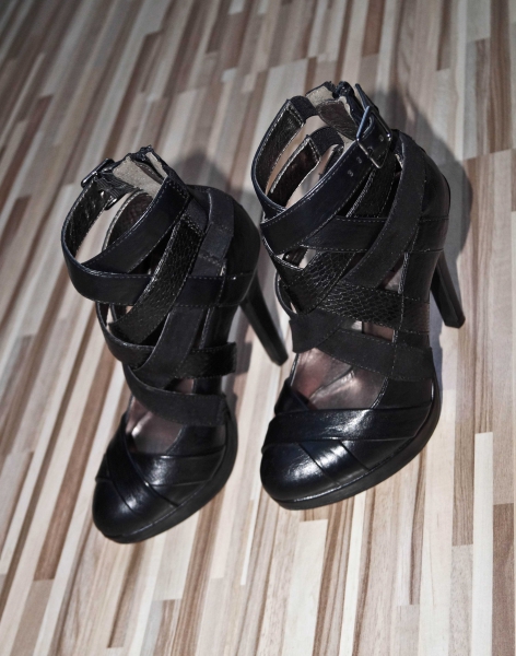 Riemchen High Heels