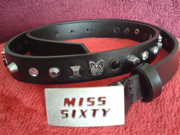 Schwarzer Gürtel von Miss Sixty