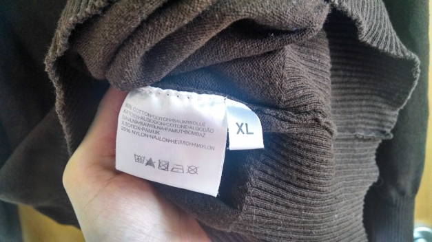 Dünner Feinstrickpullover mit Rollkragen