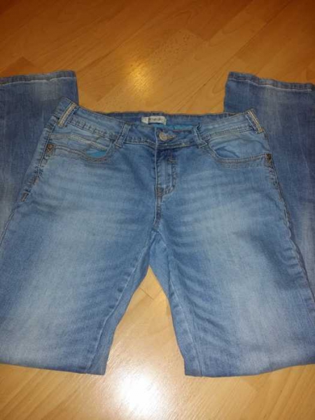 Sehr schöne Jeans in hellblau von Denim life