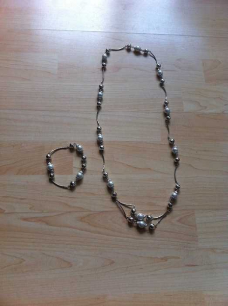 Kette und Armband im set