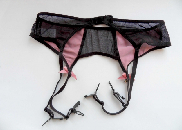 Retro Pinup Strumpfhalten Gr. S Strapshalter Datenight Technoelfe Goth bratz Mesh