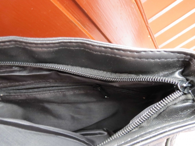 Tasche,klein,schwarz,Leder,neu