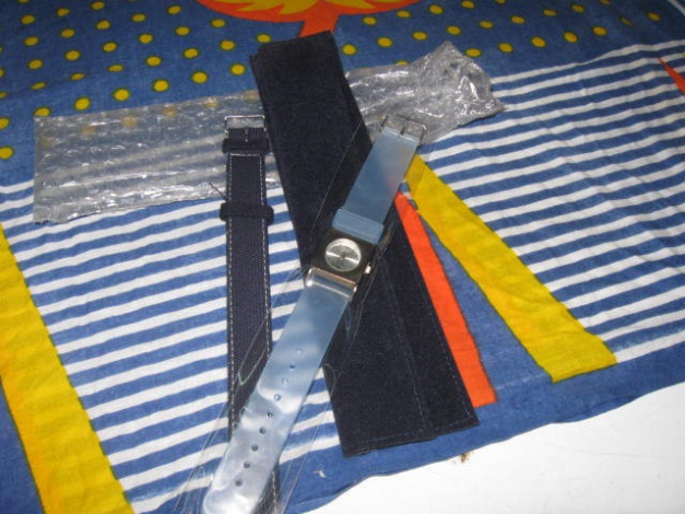 *** Neue Uhr mit leerer Batterie ***