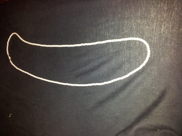 Lange Weiße Perlenkette