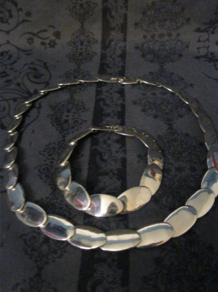 wunderschöne Segmentkette mit Armkette in Silber 