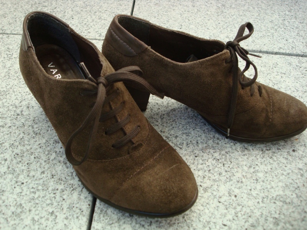 Braune Schnürpumps, Pumps, Vintage, Retro, Wildleder, Veloursleder, #Varese