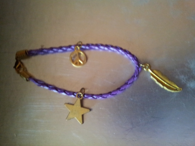 Verschiedene Armbänder