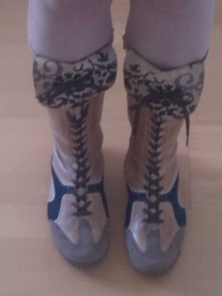 Ausgefallene Winterstiefel von Dockers