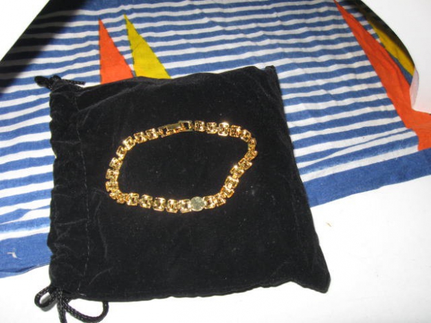 *** NEU ~ Grobgliedriges Armband ***